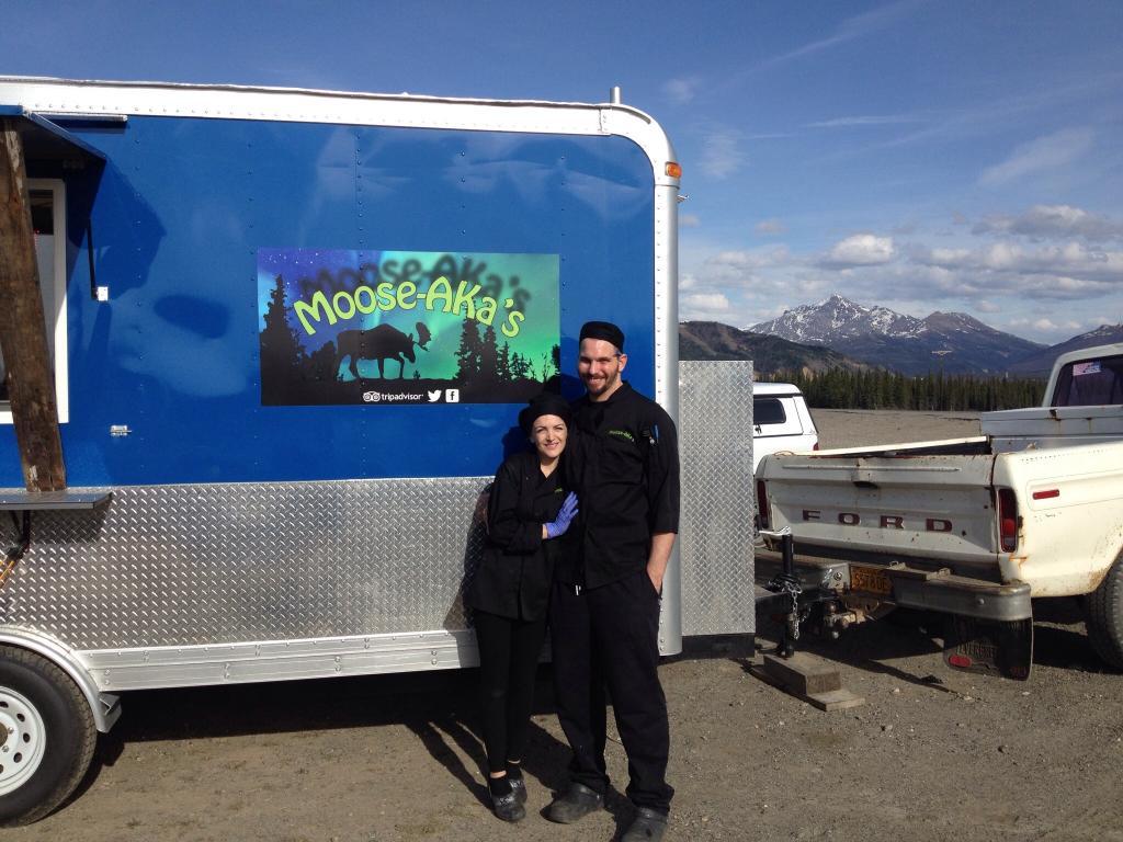 Moose-AKa`s Food Truck