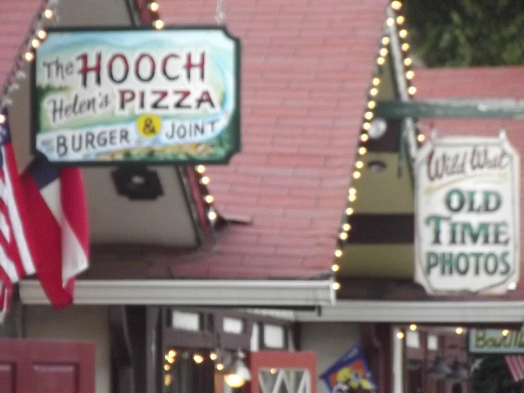 The Hooch Pizza & Burger Joint