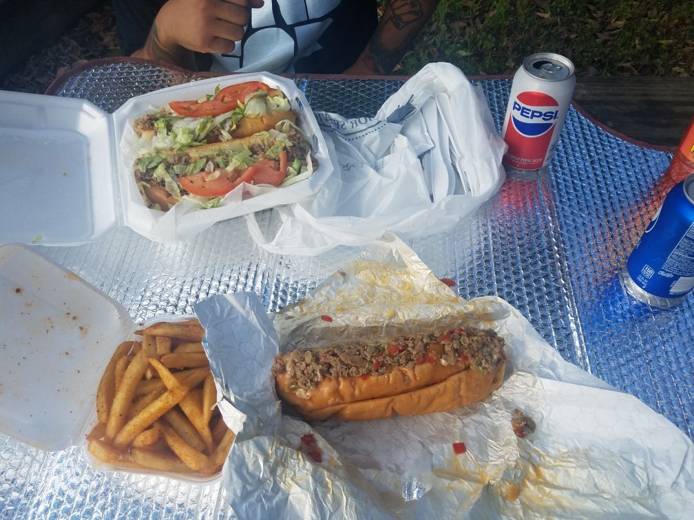 Barry`s Cheesesteaks & More