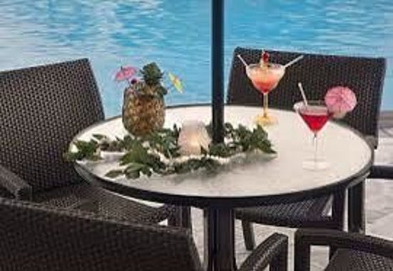 Billfish Poolside Bar & Grille