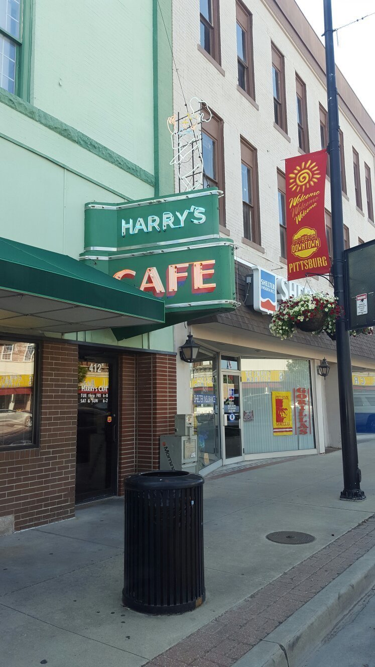 Harry`s Cafe